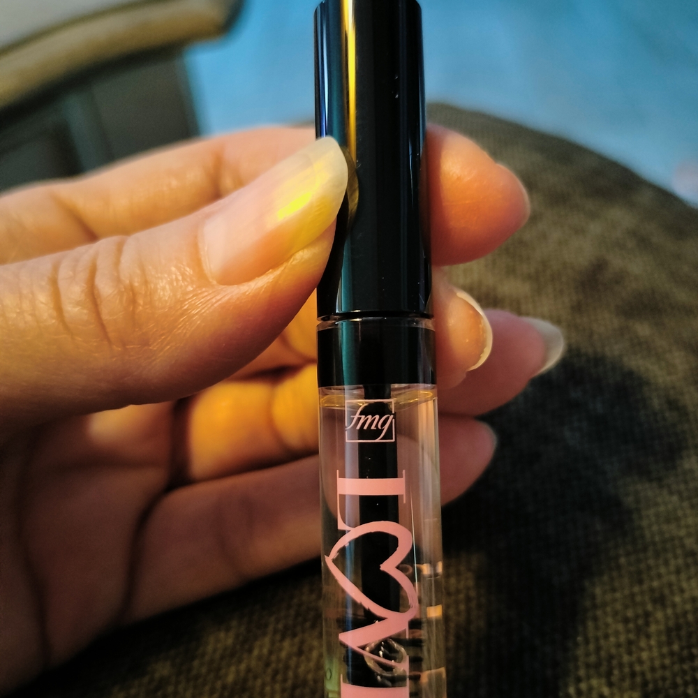 NIB Avon Love HI-Brow Sculping Brow Gel Clear